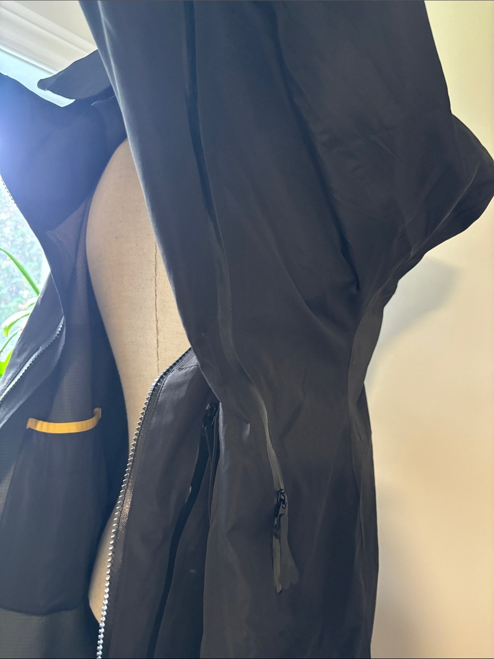 ARC’TERYX jacket - Picture 11 of 13